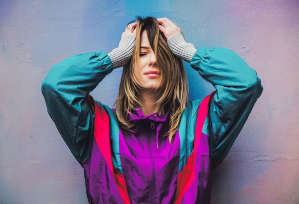 How Can You Style a Fitted Turtleneck with a Pleated Midi Skirt for Autumn Chic?